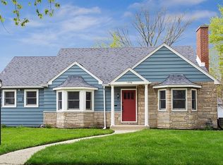 1356 Perry St, Crete, IL 60417