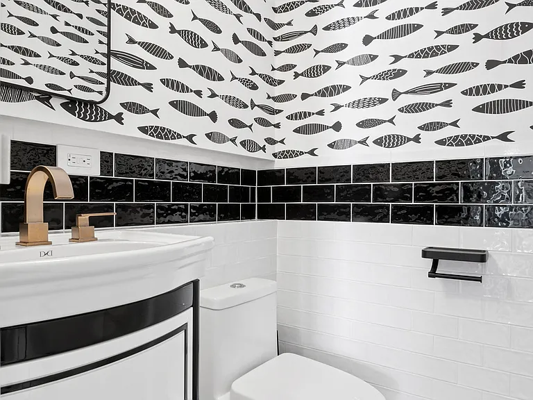501 Surf Ave #21C — Photo 12
