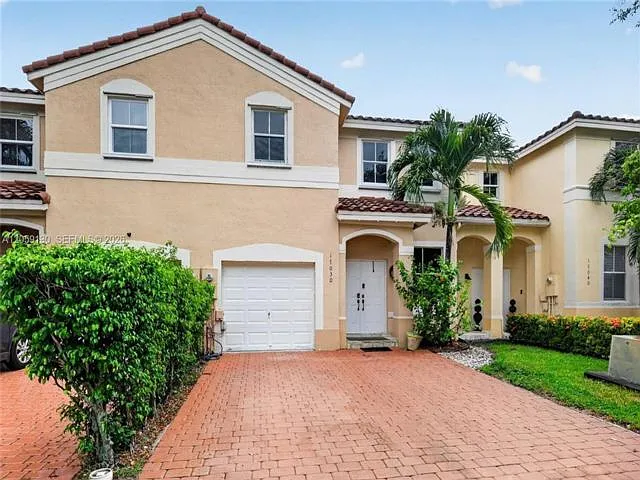 17030 SW 36th Ct — Photo 1
