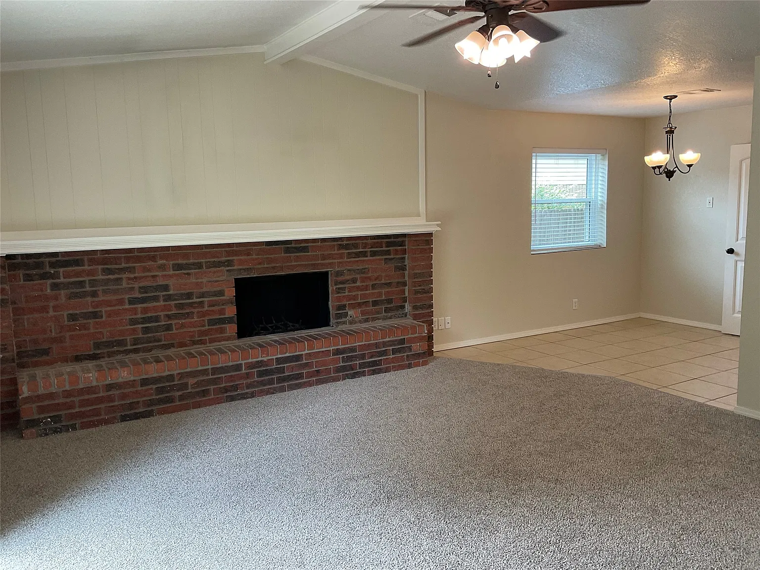 3 bed, 2.0 bath, 1251 sqft, $1,495 — Photo 4