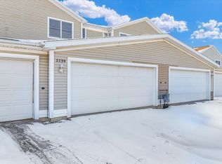 2721 Rainbow Ave, Bloomington, IL
