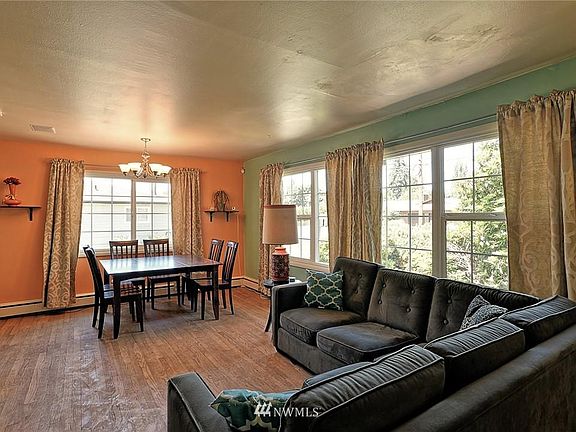 5th image of 5016 84th St NE