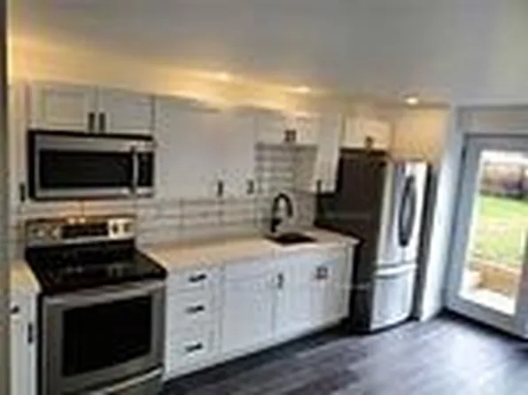 11 Treetops Blvd, New Tecumseth, ON L9R 0M4