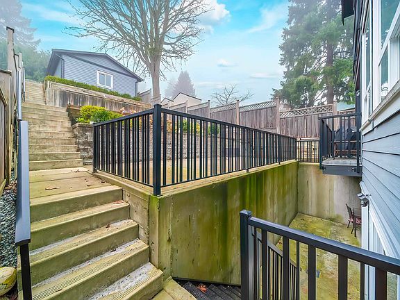 5th image of 1470 Pitt River Rd