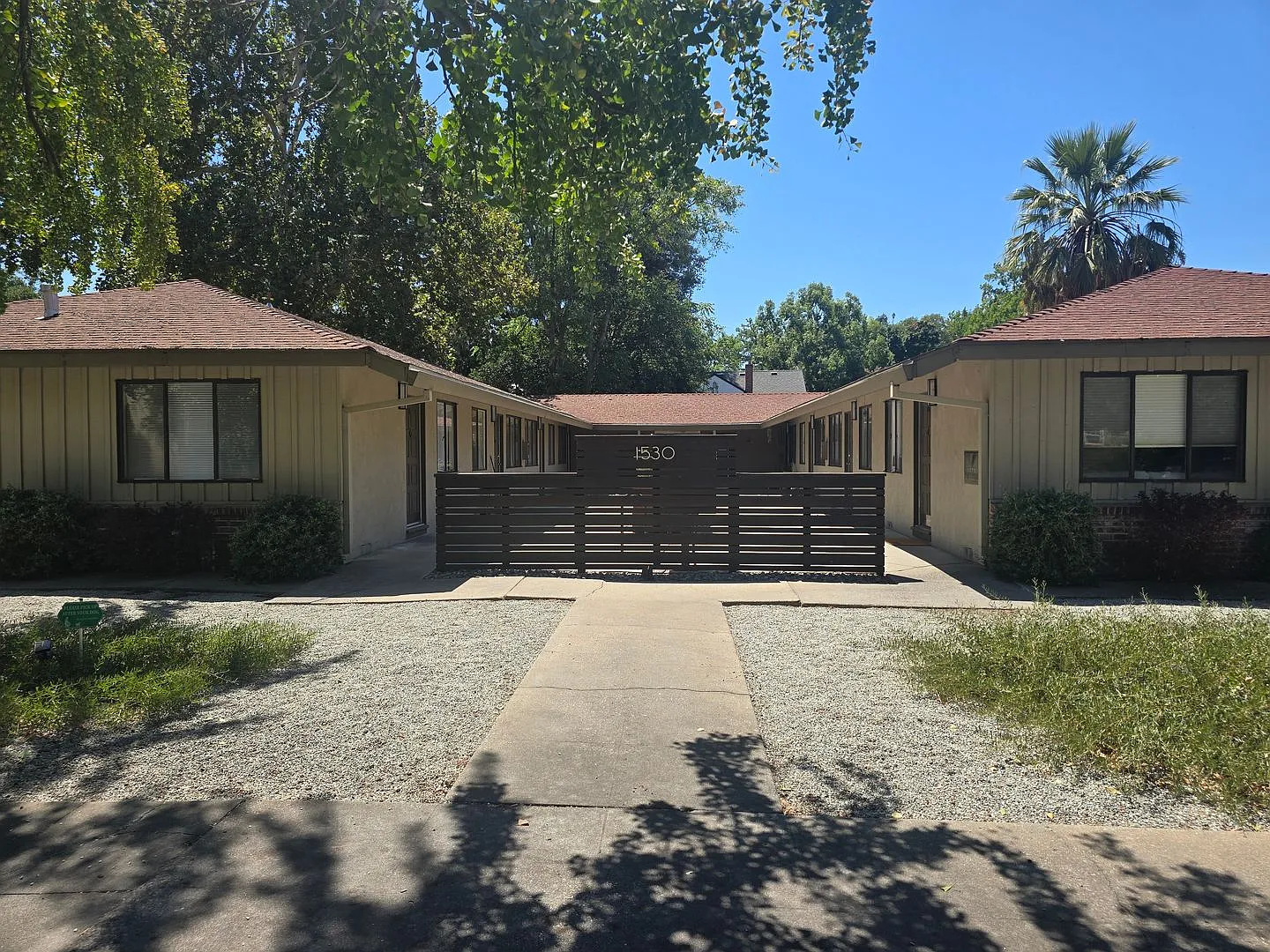 1530 Oakdale Street — Photo 3