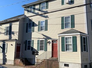 623 Thames St #1, Newport, RI 02840