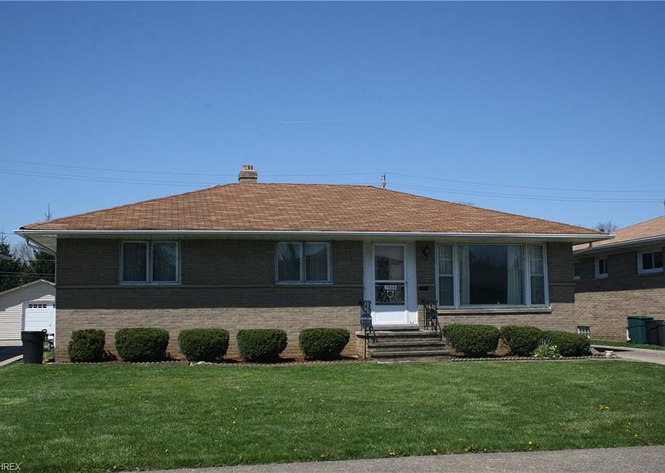1st image of 1304 Englewood Dr