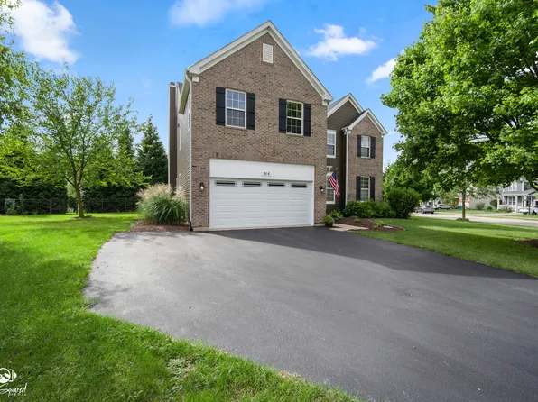 914 Pasture Rose St, Joliet, IL 60431