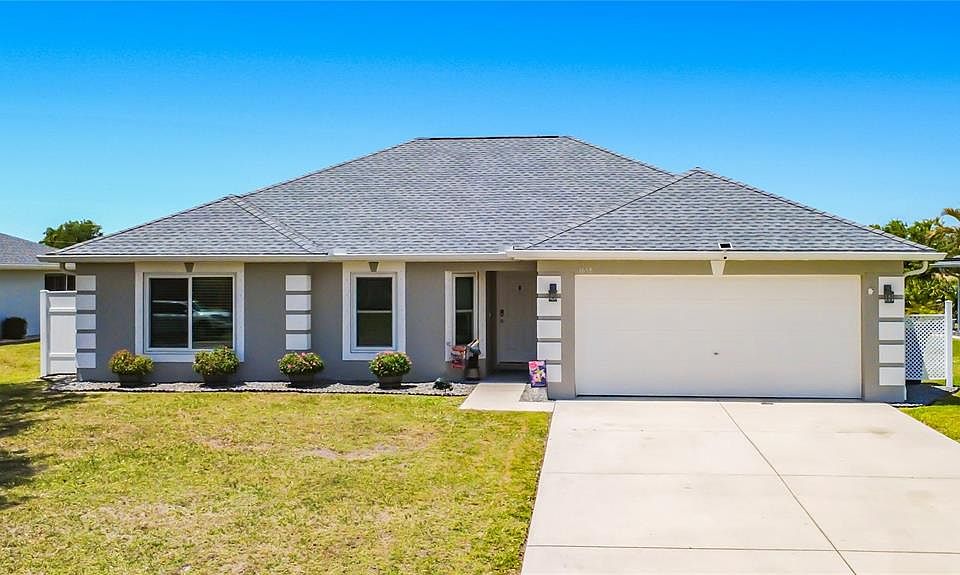 1st image of 1658 Blue Lake Cir