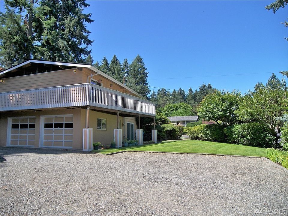 2nd image of 10901 93rd Ave SW