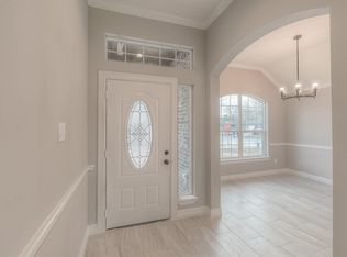 6062 Willow Glen Dr, Houston, TX 77033