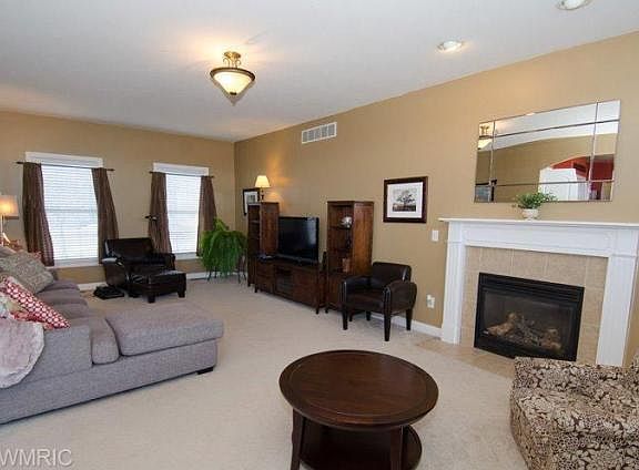 3rd image of 69383 Sundance Dr