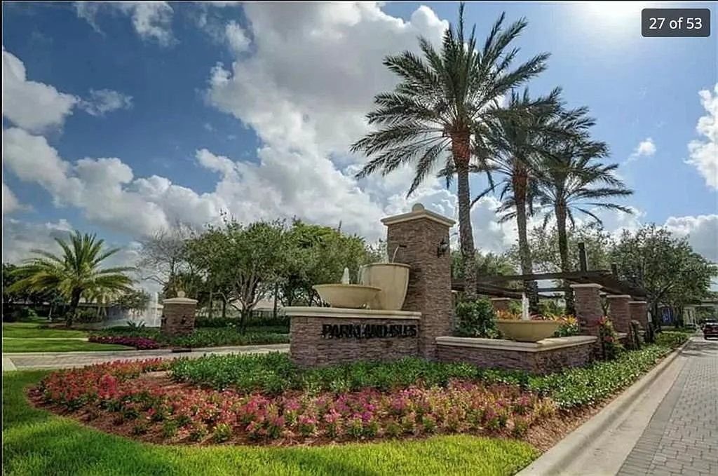 5 bed, 3067 sqft, $7,000 — Photo 3