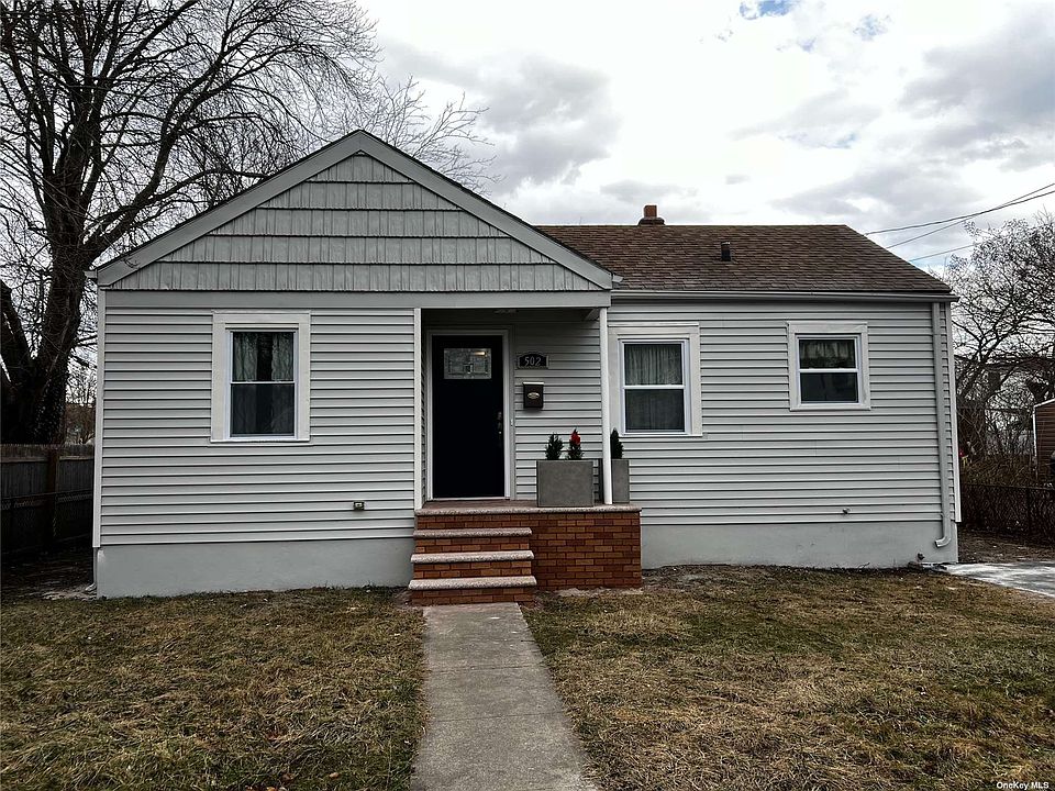 502 S 9th Street, Lindenhurst, NY 11757 MLS 3524961 Zillow
