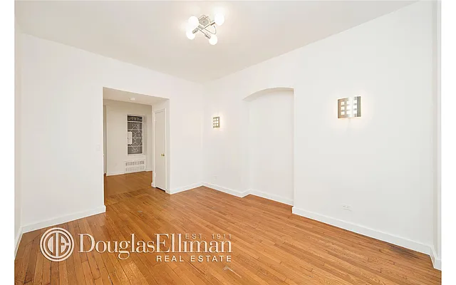 Rented by Douglas Elliman | media 16