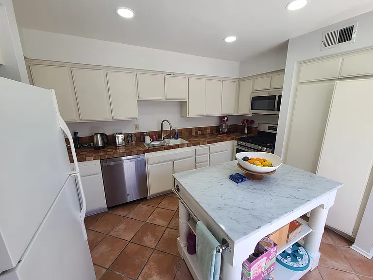 833 Shadow Lake Dr — Photo 7