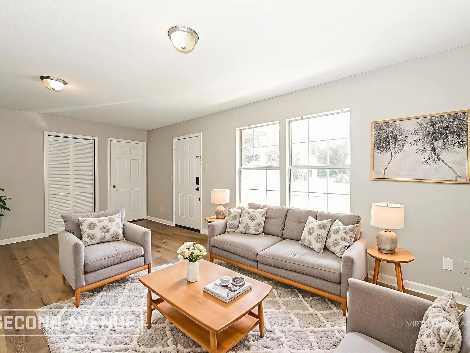 3 bed, 2.0 bath, 1302 sqft, $1,019 — Photo 3