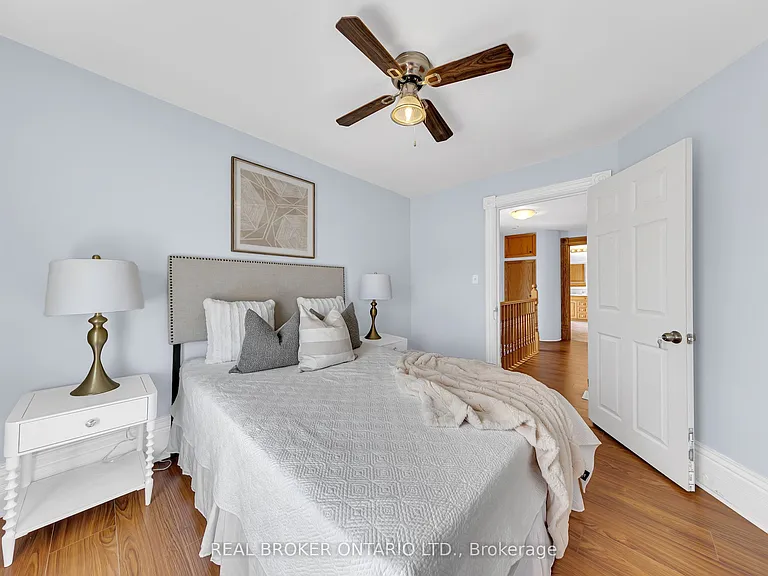 52 1/2 Victoria Ave N #MAIN — Photo 29