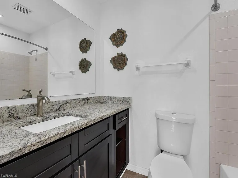 5620 Foxlake Dr — Photo 14