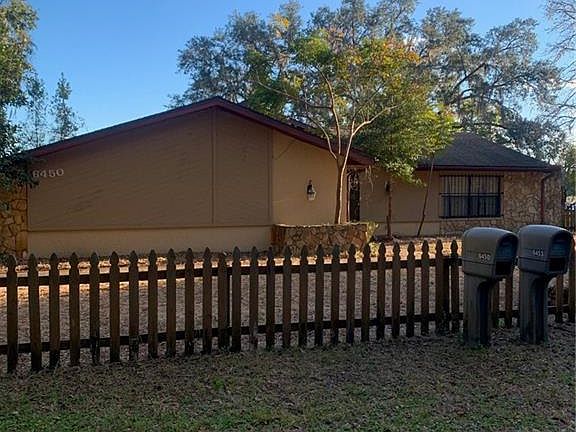 2nd image of 6450 N Goldenrain Cir