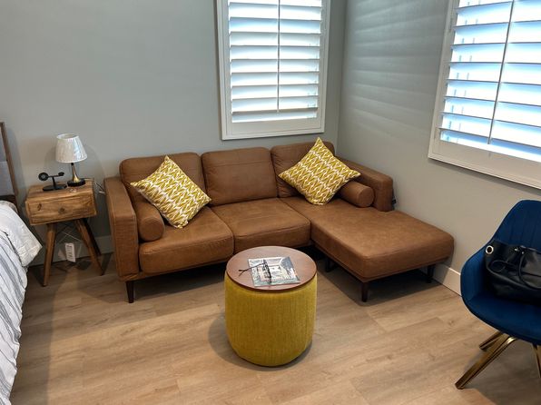 (undisclosed Address)