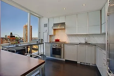 Rented by Nest Seekers International