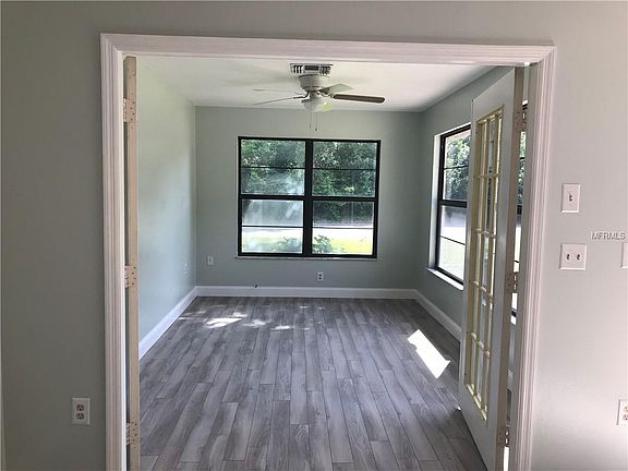 4th image of 133 Hidden Brook Dr #113D
