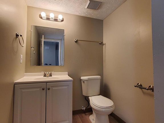 5th image of 2047 Bridlewood Blvd #2049