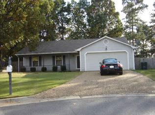 16 Wild Cherry Ct, Little Rock, AR 72211