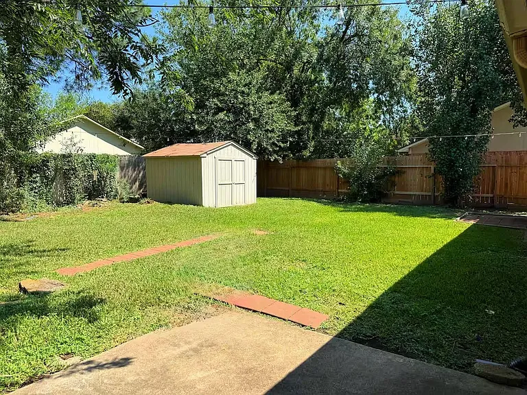 9430 Charter Ridge Dr — Photo 15