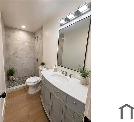 7830 SW 10th Ct — Photo 5