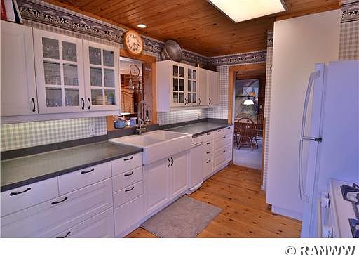5th image of 2862 24 1/2 Avenue