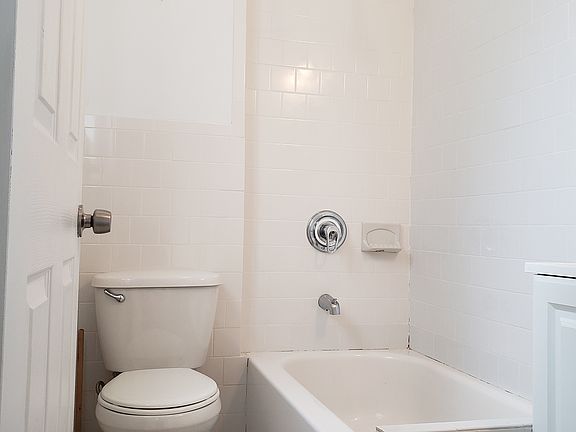 5th image of 300 W 49th St APT 500