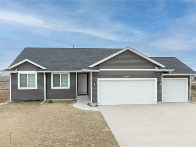 6614 Scarlet Rose Cir SW, Cedar Rapids, IA, 52404