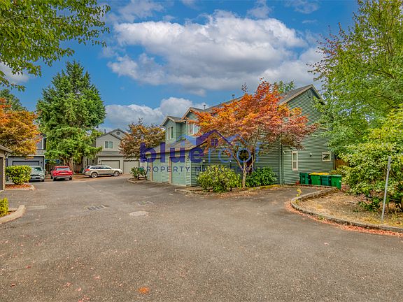 3rd image of 520-522 SW 150th Ave