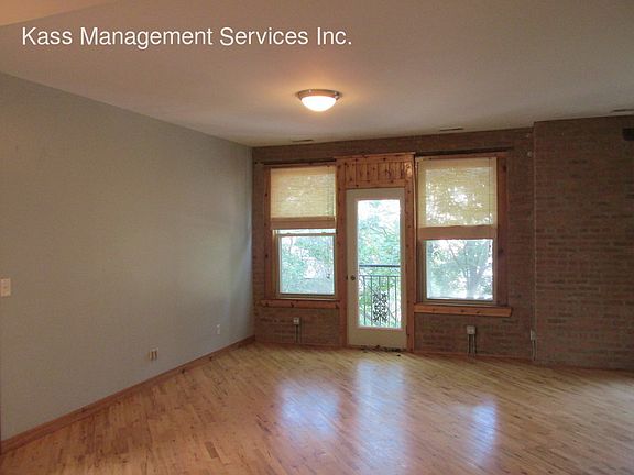2nd image of 5130 S Kimbark Ave Unit 1W