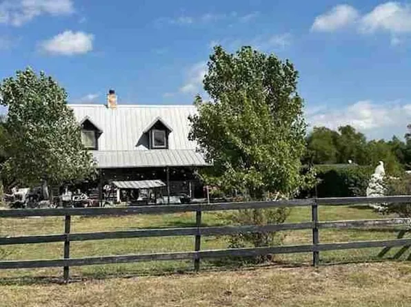 18021 Brookfield Dr, Justin, TX 76247