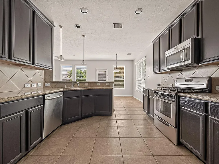 24906 Clover Ranch Dr — Photo 19