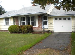 10511 NE Sacramento St, Portland, OR 97220