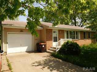 301 E Birchwood St, Morton, IL