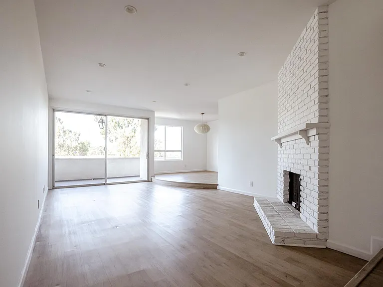 10650 Holman Ave #306 — Photo 5