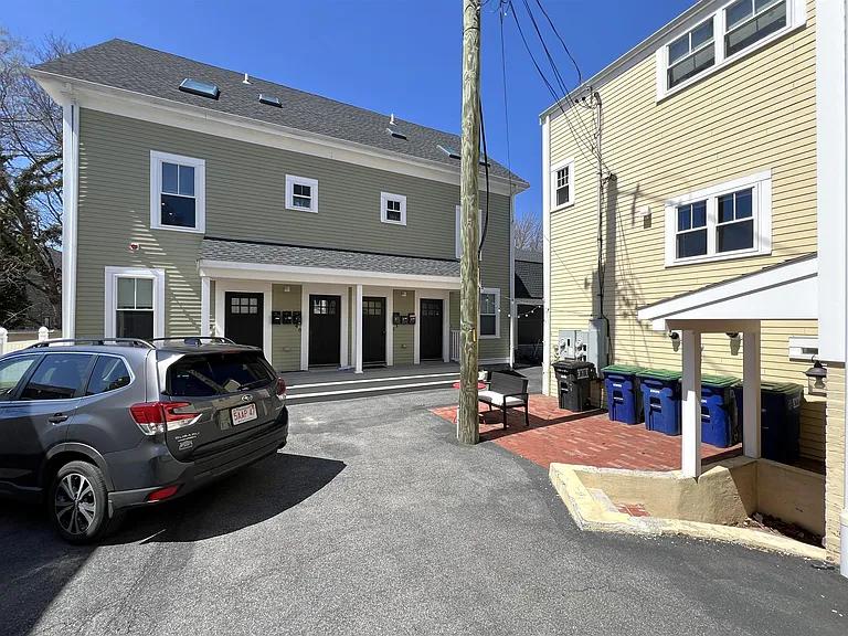28 Putnam St #2 — Photo 8
