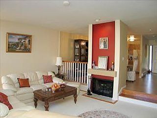 2nd image of 22709 Lakeview Dr APT H2