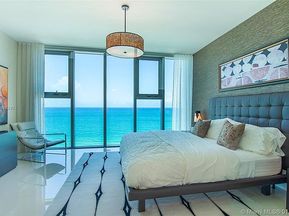 5th image of 6899 Collins Ave Unit 1607