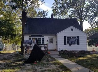 42 E 8th Ave, Pine Hill, NJ 08021