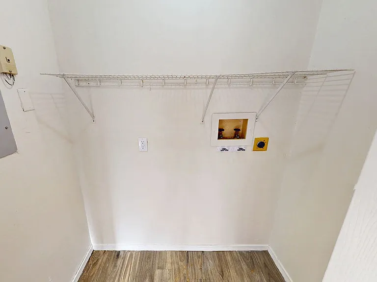 Washer & Dryer Connections