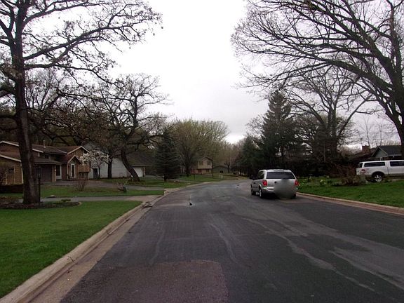 4th image of 800 Thoreau Dr