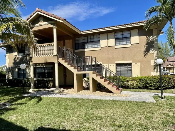 2630 Riverside Dr #2630, Pompano Beach, FL 33065