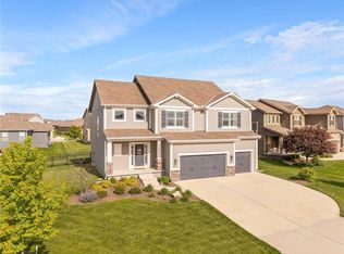 16780 W 170th Ct, Olathe, KS 66062