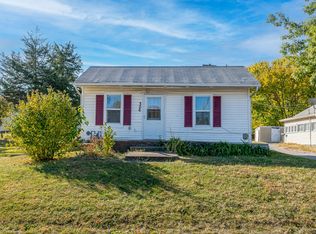 306 McArthur St, Muscatine, IA 52761
